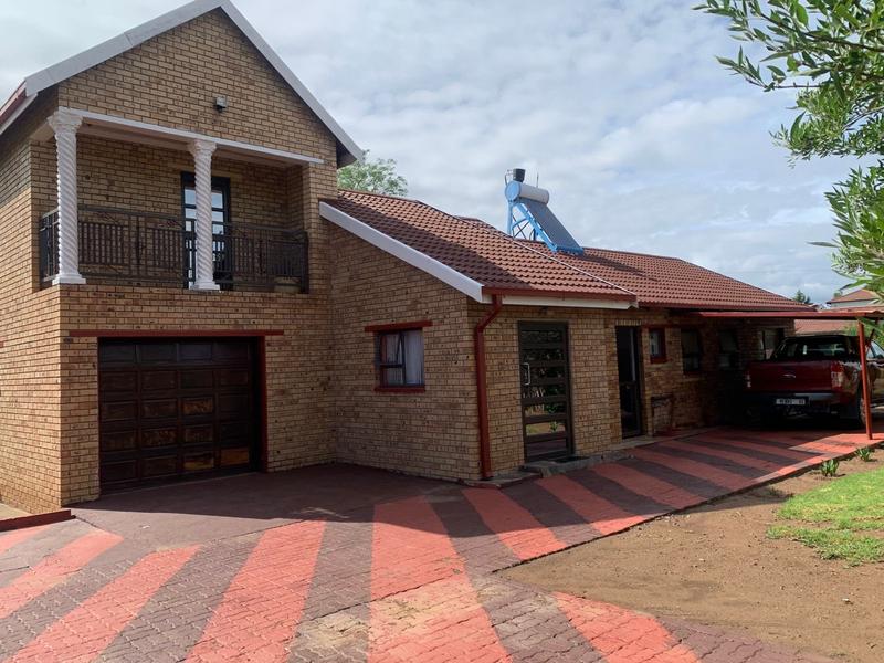 4 Bedroom Property for Sale in Aliwal North Eastern Cape